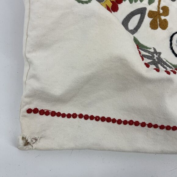 IKEA Akerkulla Lot of 2 Pillow Covers 20x24" Embroidered Floral Scandi Button - Picture 4 of 10